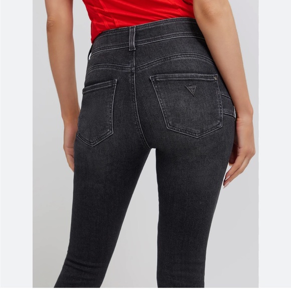 Guess Shape Up Straight Leg - Picture 11 of 11